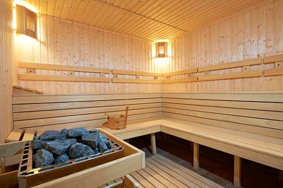 Installation d'un sauna maison à Toulouse et sa région. ATOLL PISCINES