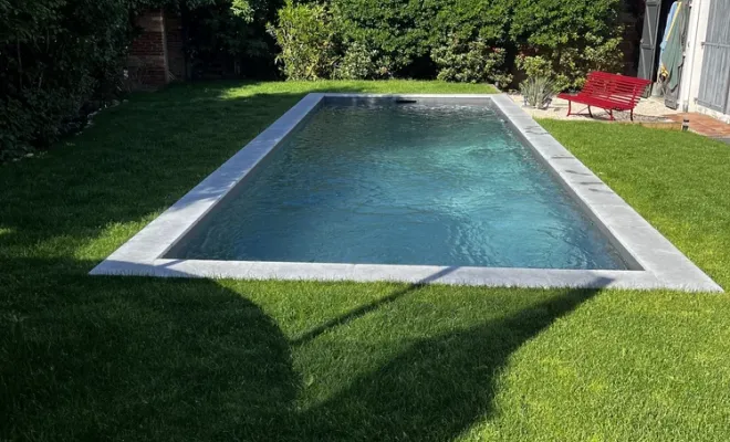 Belle réalisation ATOLL Piscines - Everblue dans le centre de Toulouse, Toulouse, ATOLL PISCINES